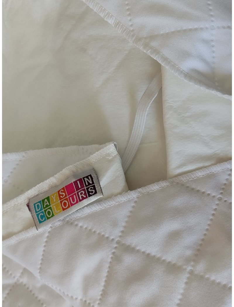 Days in cоlоurs. 100х200см., водонепроникний наматрацник.