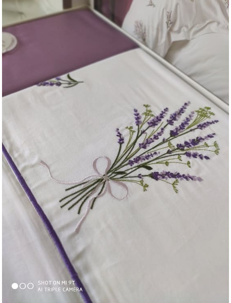 Lavender сатинова постіль з вишивкою. Євро розмір. Dantela vita Туреччина.