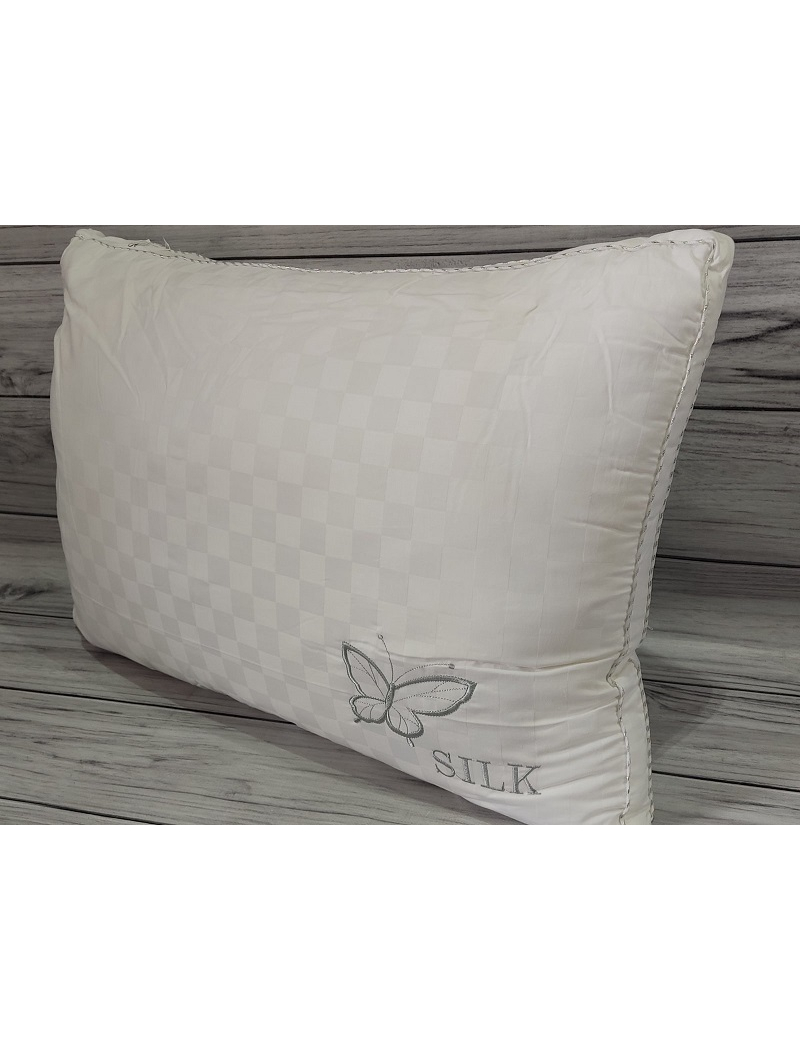 Word of dreamШовкова подушка 50х70см. Китай.