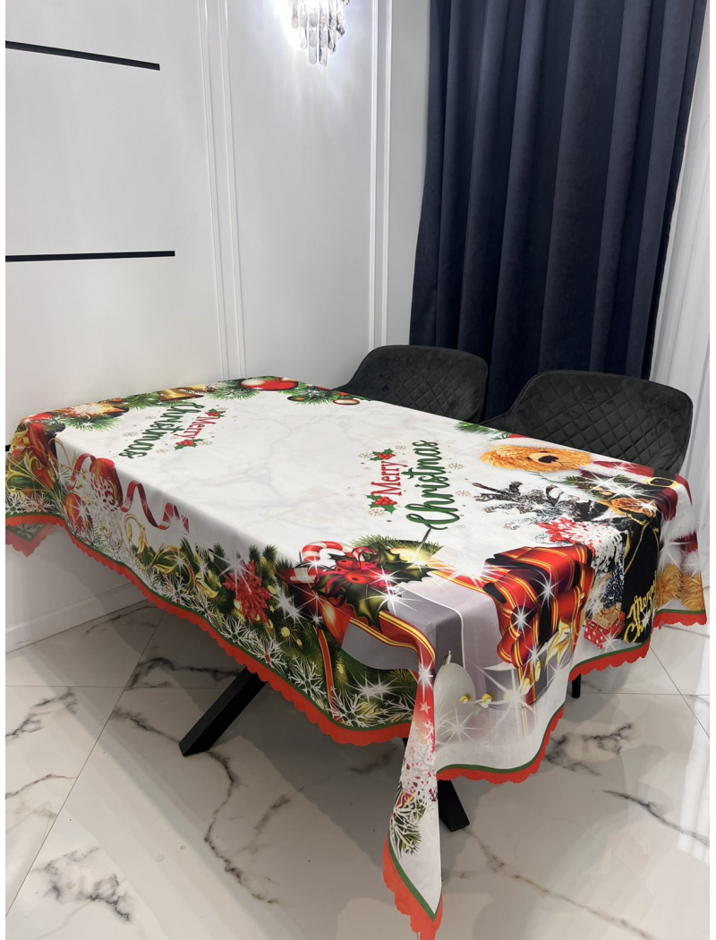 СТ.Новорічна скатертина 150х215см. Поліестер. Туреччина.