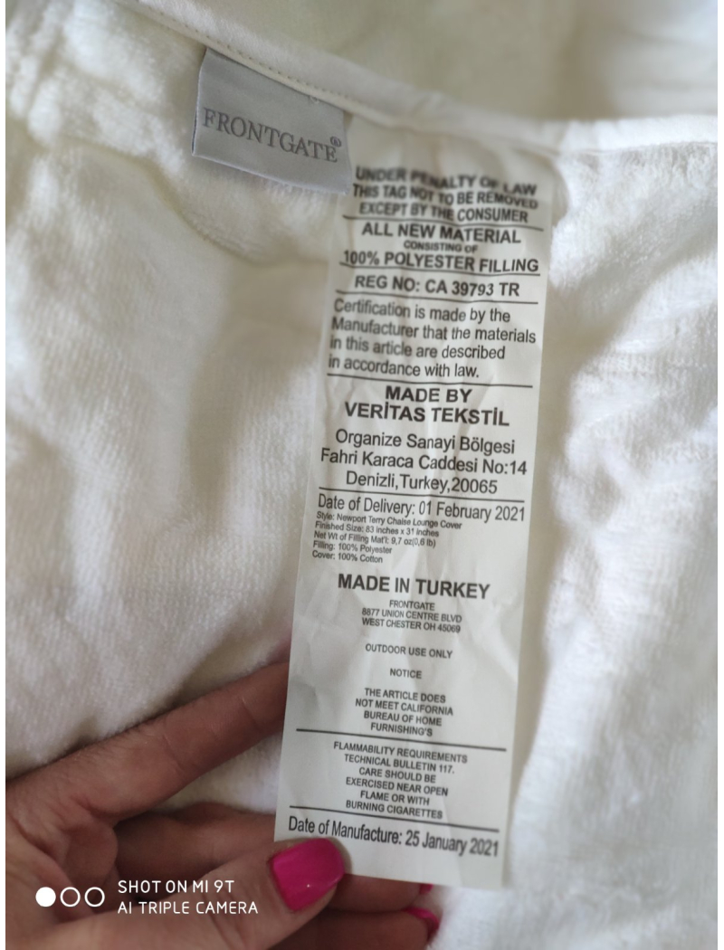 Белый чехол на шезлонг. С кормашками и подушками. Турция.