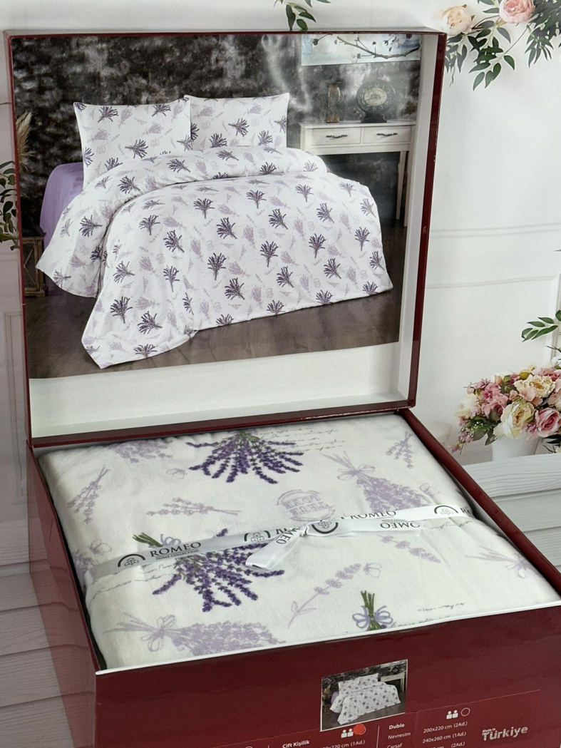 Lavender lila фланелева постіль. Євро розмір. Romeo Туреччина.
