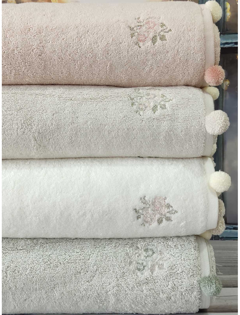 Sila flowers 4в1 пенье 50х90см., полотенца с помпонами. Pupilla Турция