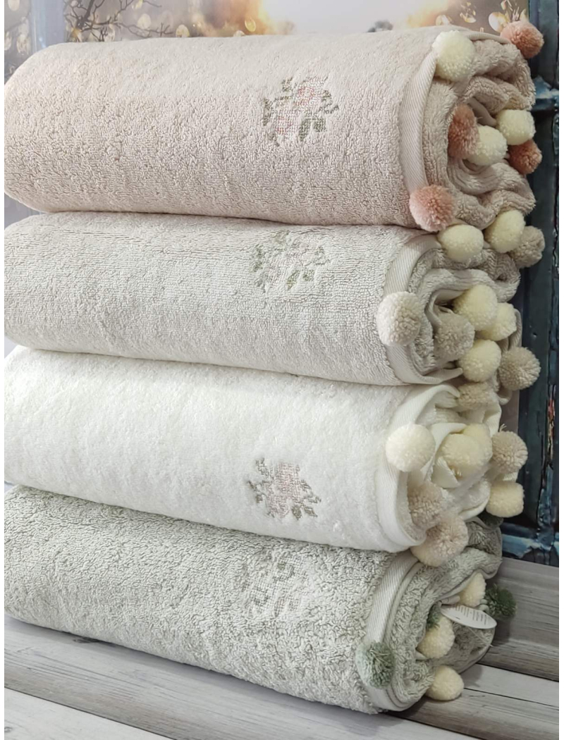 Sila flowers 4в1 пенье 50х90см., полотенца с помпонами. Pupilla Турция