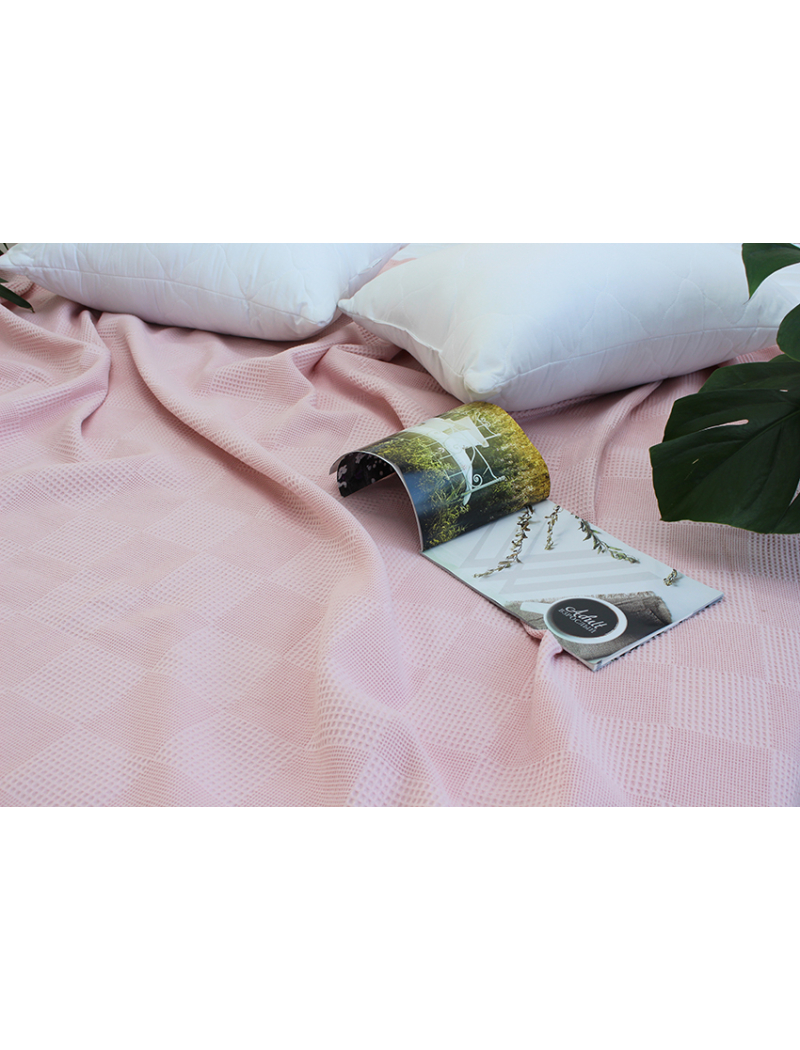 Простынь-покрывало пике 160х235 см. Клетка пудра