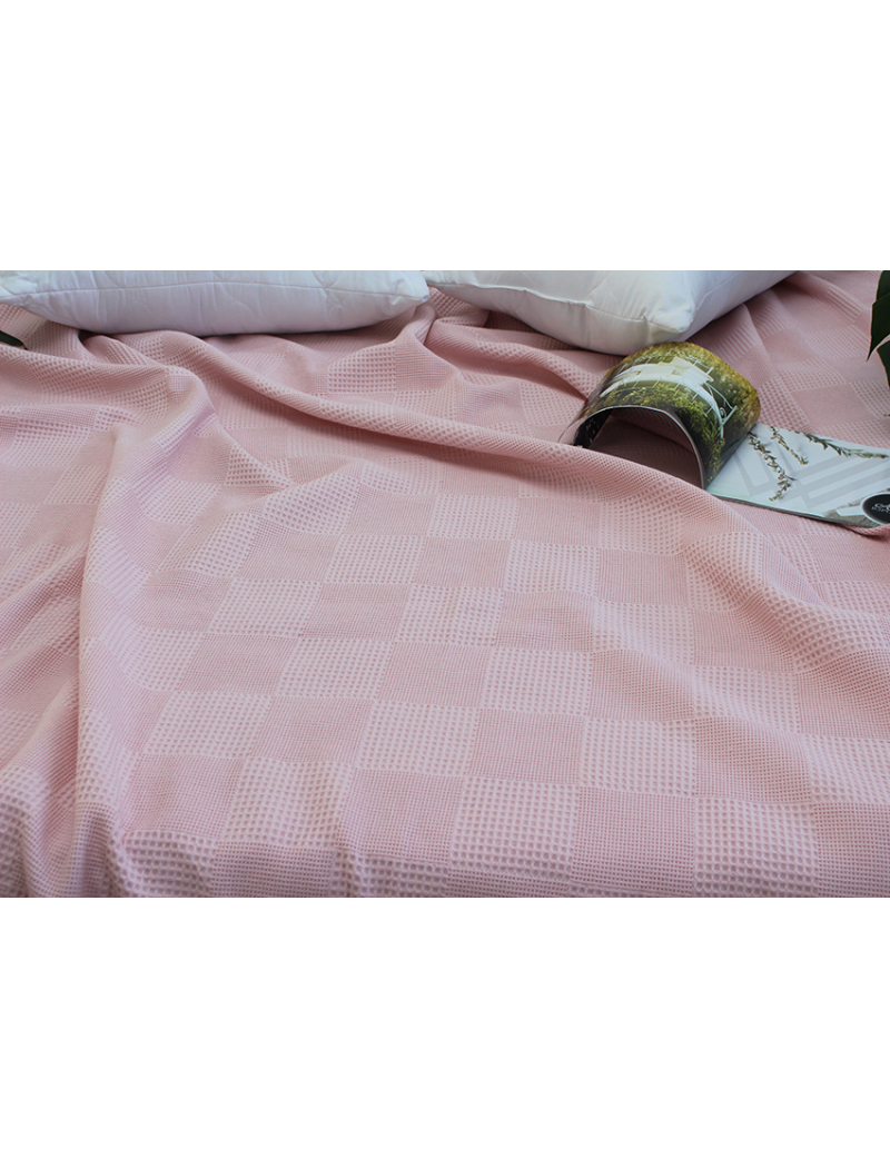 Простынь-покрывало пике 200х235 см. Клетка пудра