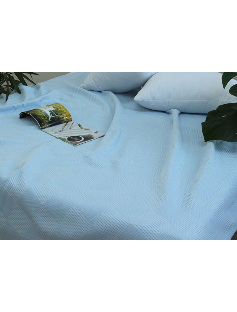 Простынь-покрывало пике 200х235 см. Клетка голубая